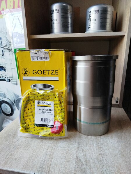 Гильза немецкий VOLVO  FH 12 C