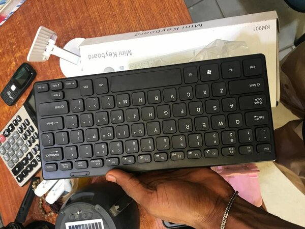 Wireless keyboard with mouse