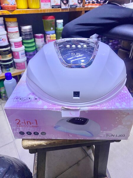 Machine de permanent