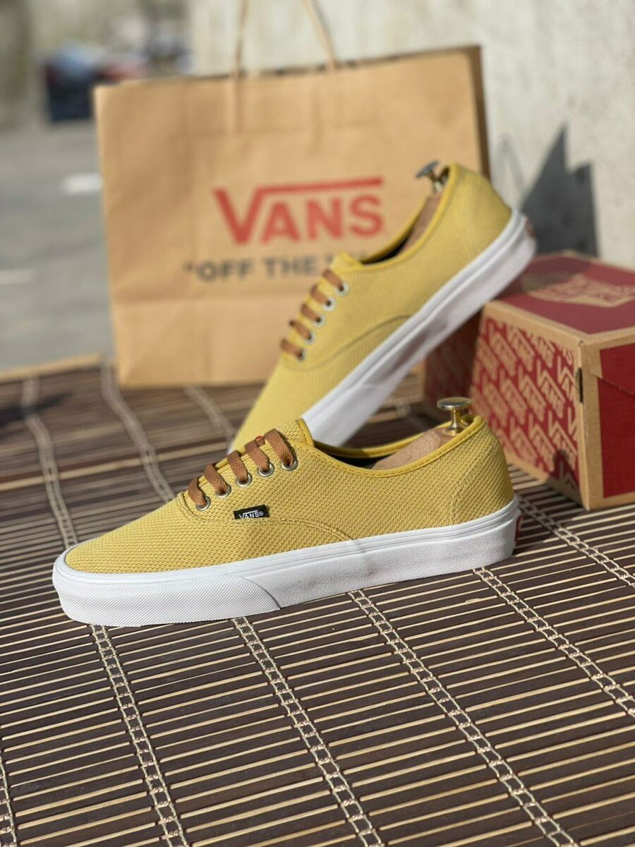 Baskets jaunes Vans décontractées