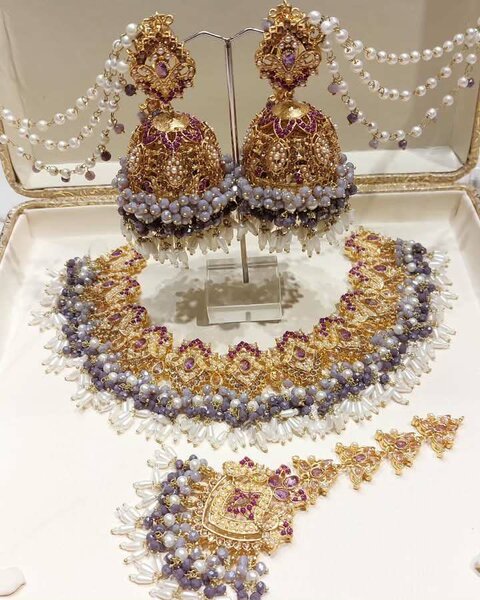Beautiful kundan set
