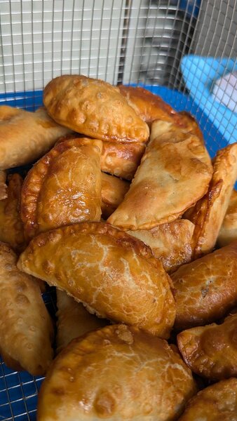 10 Pastels ( Viande& Fromage)