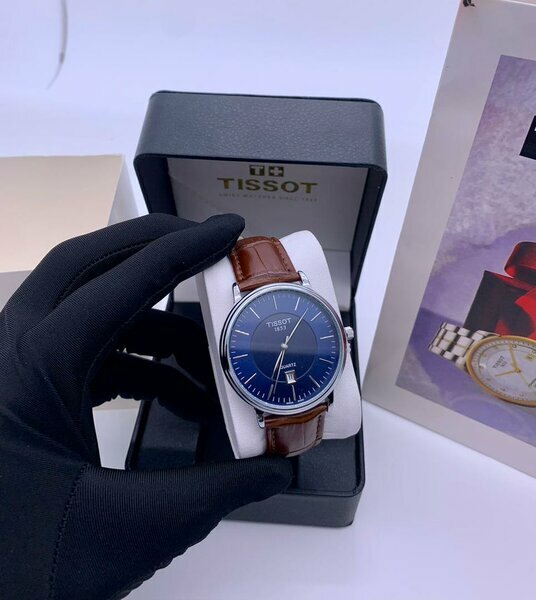 Tissot montre cuir marron