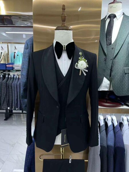 Costume de cérémonie pour homme