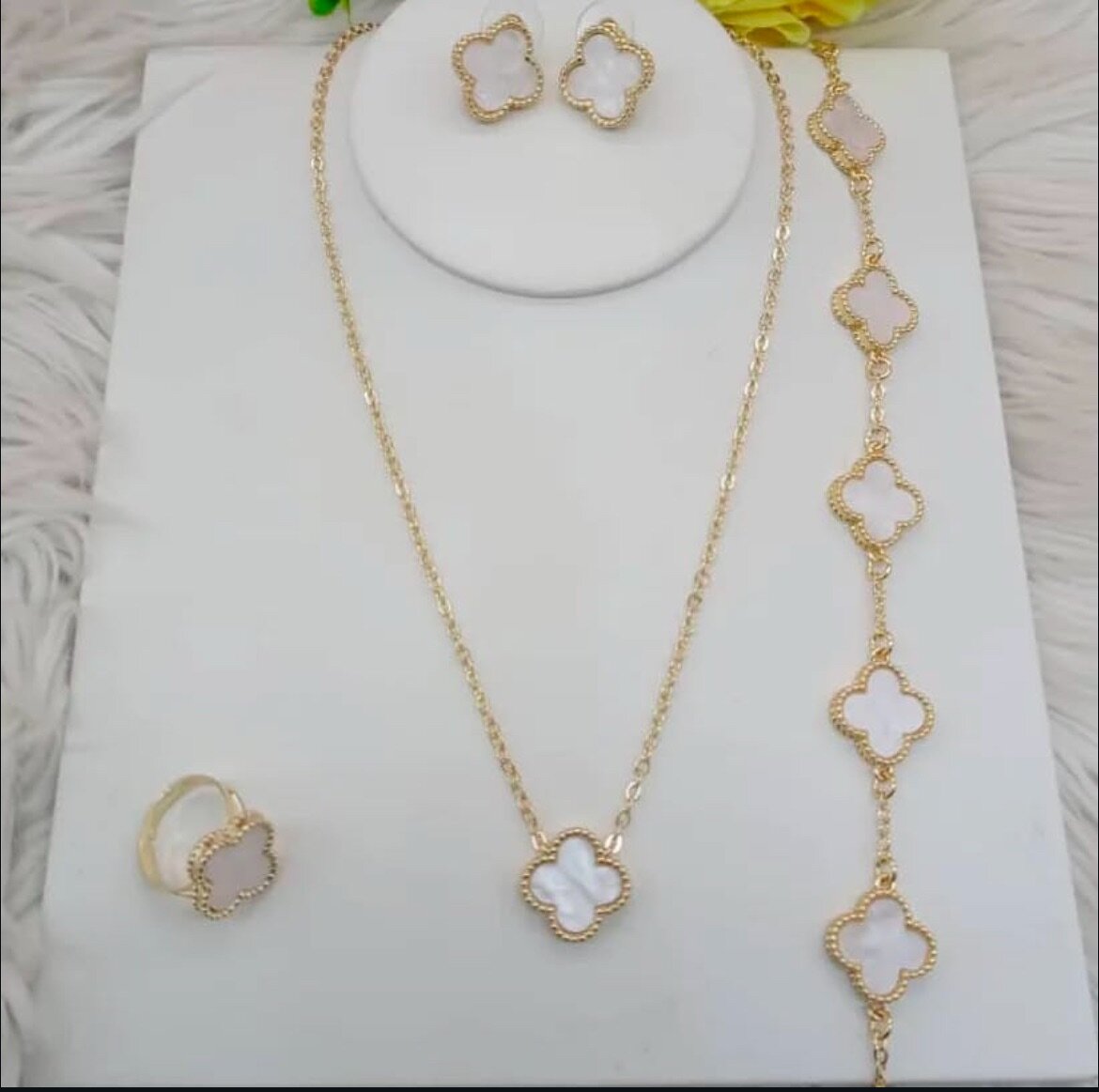 Jewelry set