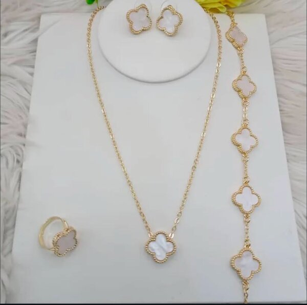 Jewelry set