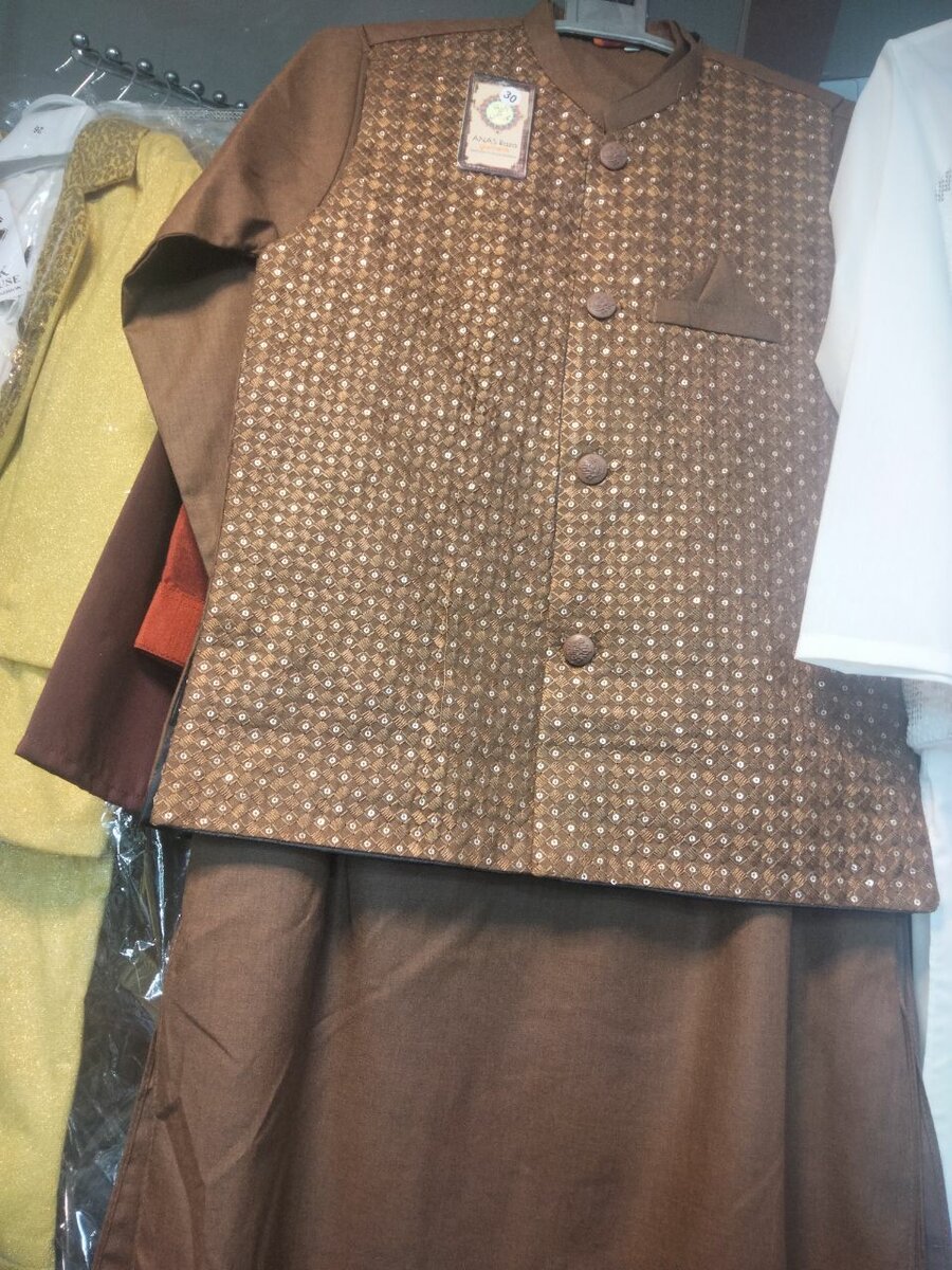 Kurta Shalwar With Wascourt