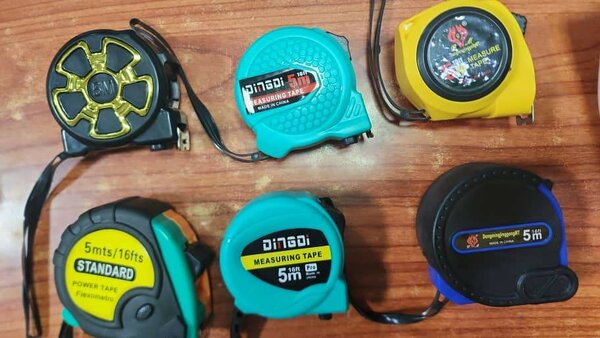 Rouleaux mètres rétractables 5m