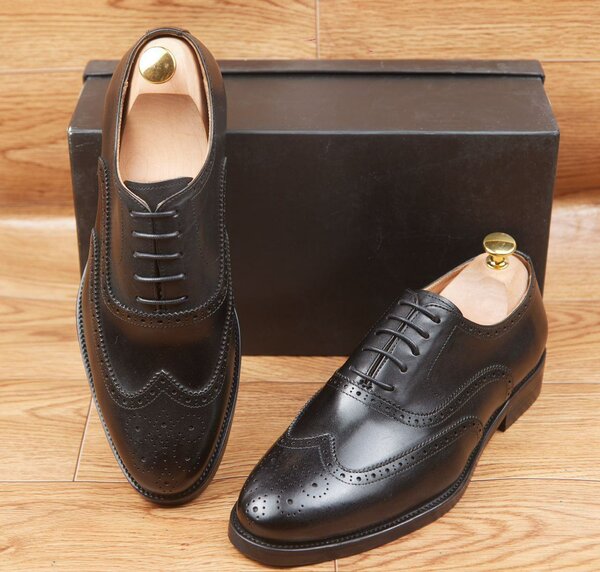 Chaussures élégantes en cuir