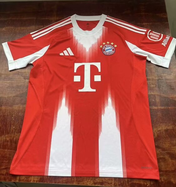 Maillot Bayern Munich 25/26
