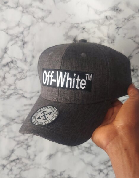 Casquette Off-White Grise