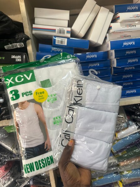 Complet sous vêtements ensembl