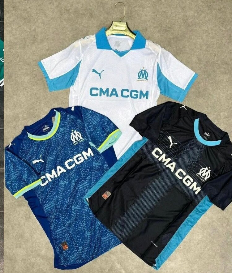 Maillot de football authentique