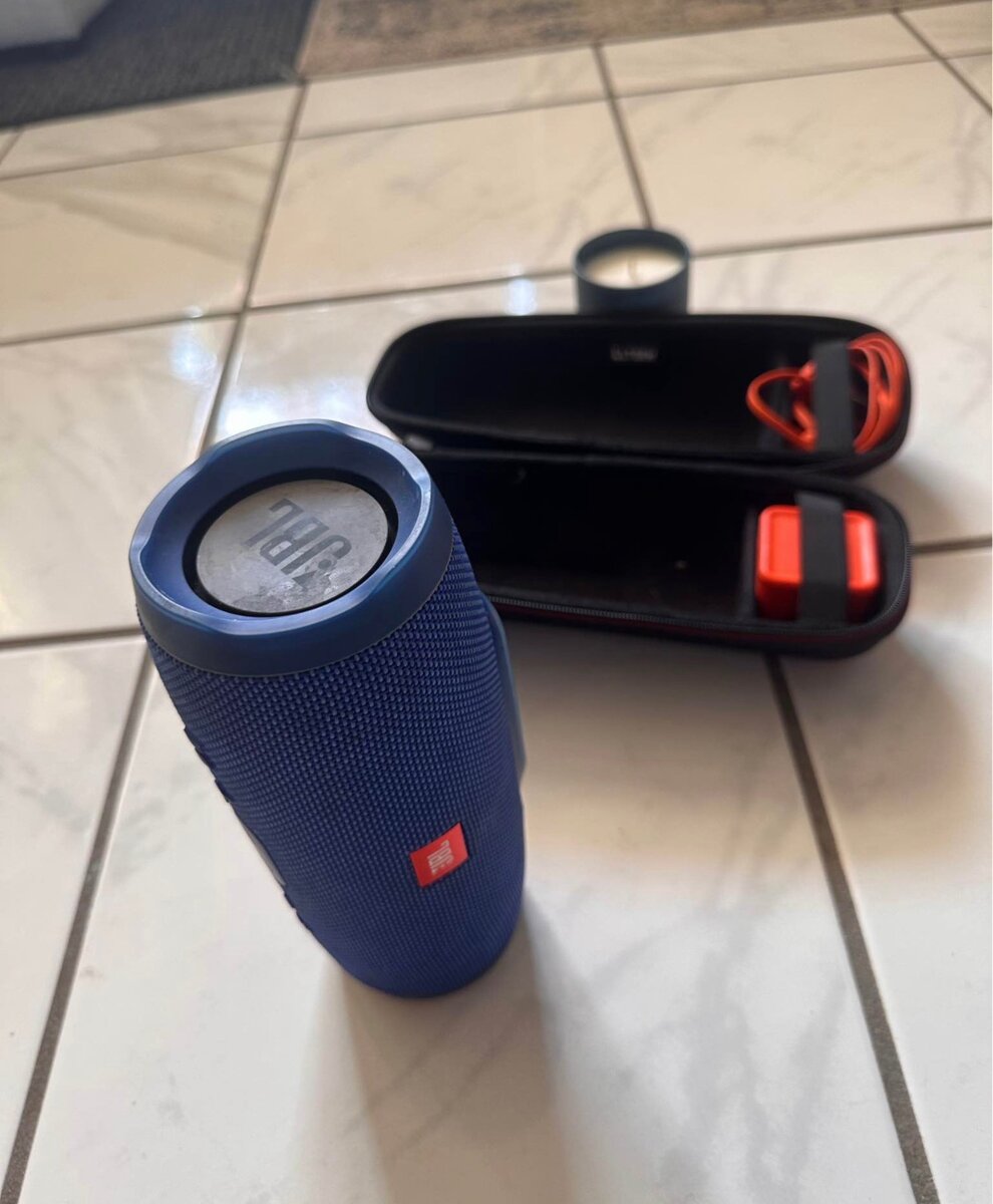 JBL Bluetooth Speaker
