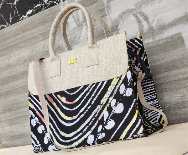 Sac à main en toile élégant