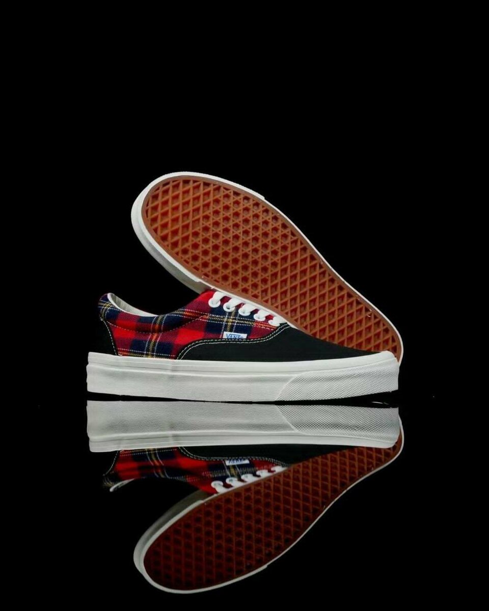 Chaussures à carreaux tendance