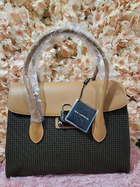 Sac à main élégant femme