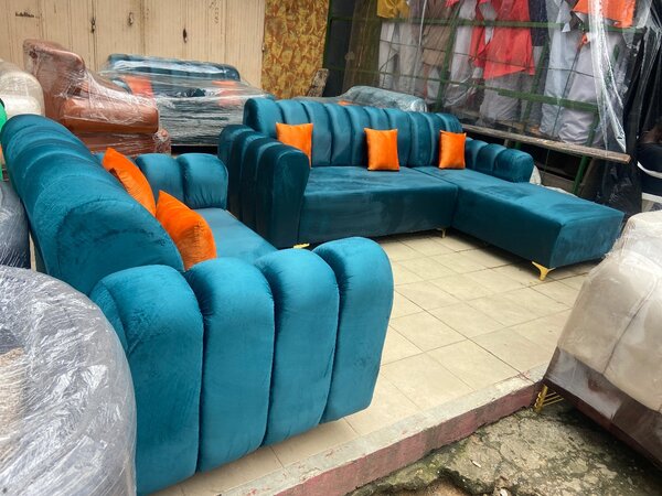 Canapé d'angle moderne en velours