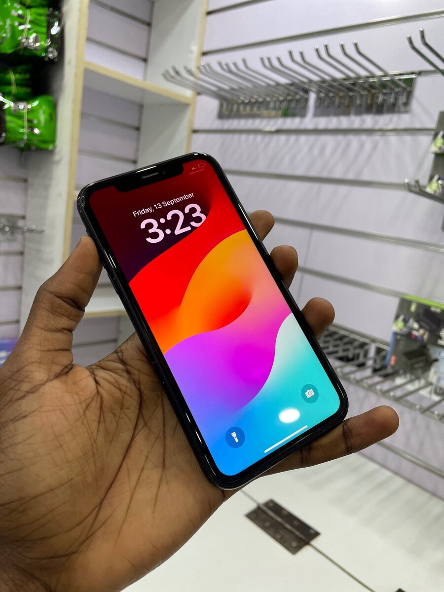 iPhone XR 64gb 100% bh