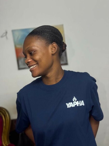 T-shirt YAPHA noire et blanche