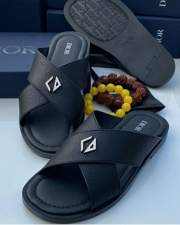Dior fashion slippers