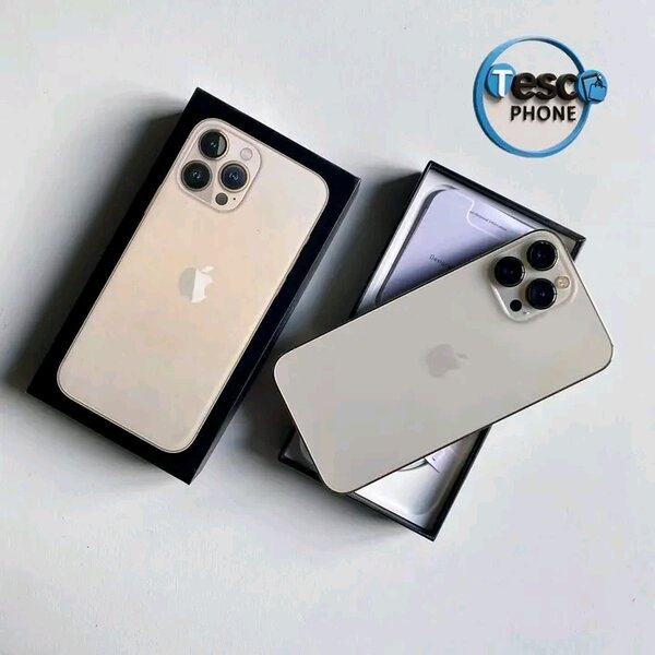 iPhone dans sa boîte - Téflon