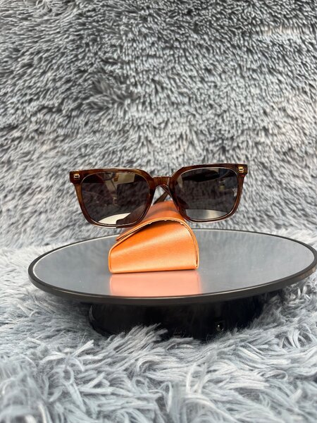 Lunettes de soleil chic UV