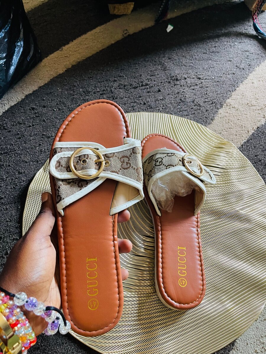 Sandales élégantes femmes