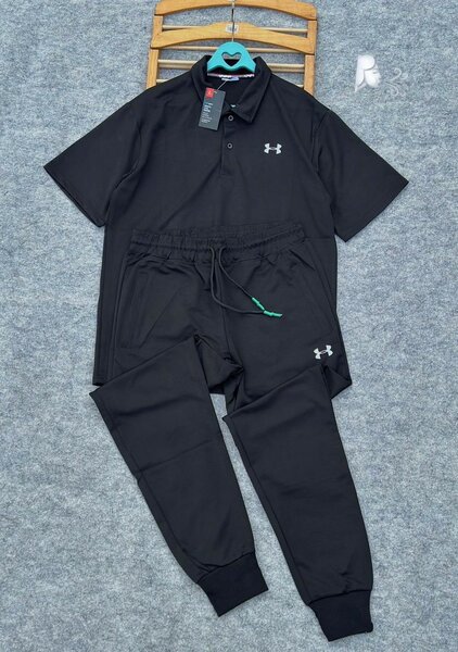 Ensemble de sport noir confortable