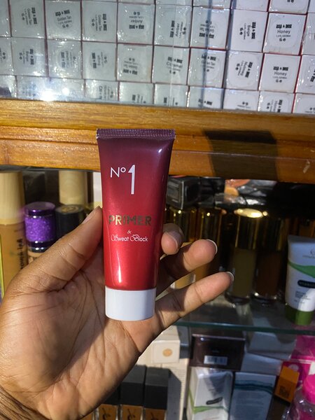 Primer visage matifiant