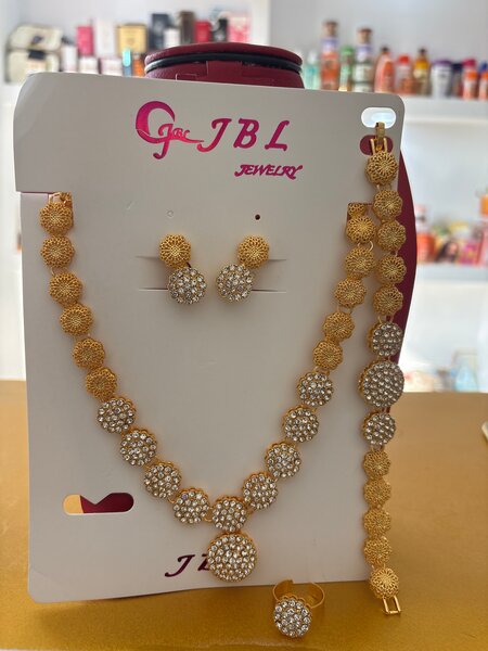 Parure Bijoux Dorée Strass