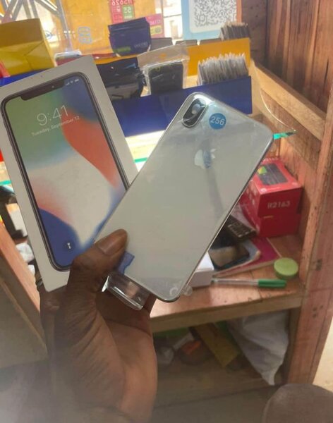 iPhone X 256gb