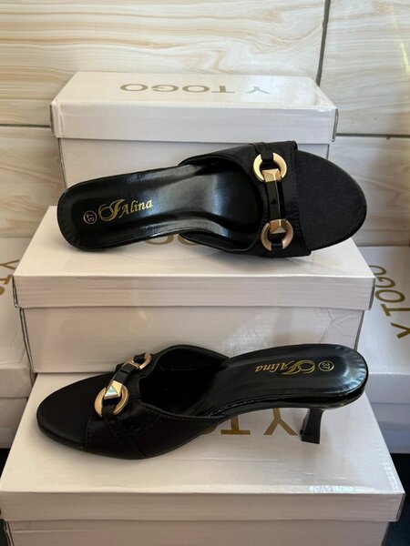 Mules à talon Alina élégantes