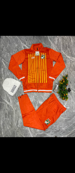 Ensemble sportif orange homme