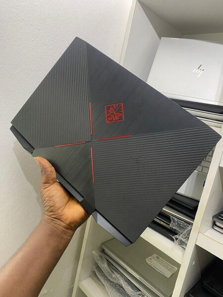 HP OMEN CORE I5 GAMING