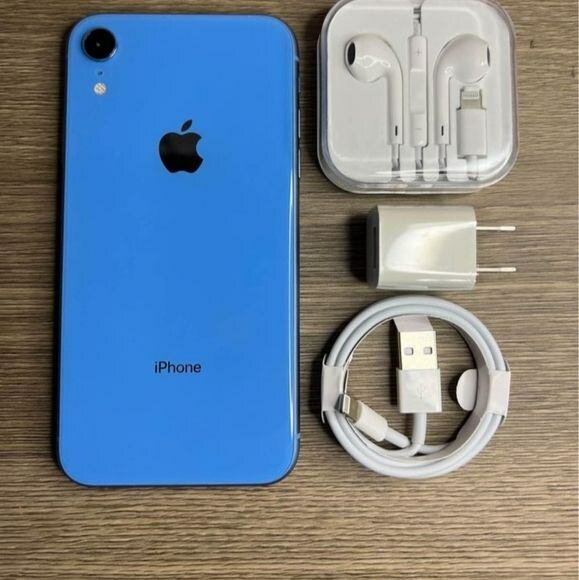 iPhone XR Bleu avec Accessoires