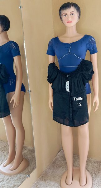 Robe Noire Taille 12