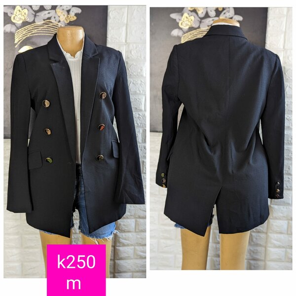Beautiful and stylish women's jacket black