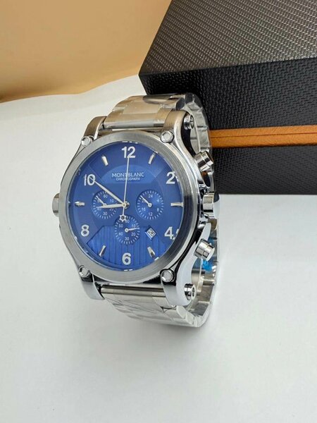 Montre Chronographe en Acier Bleu