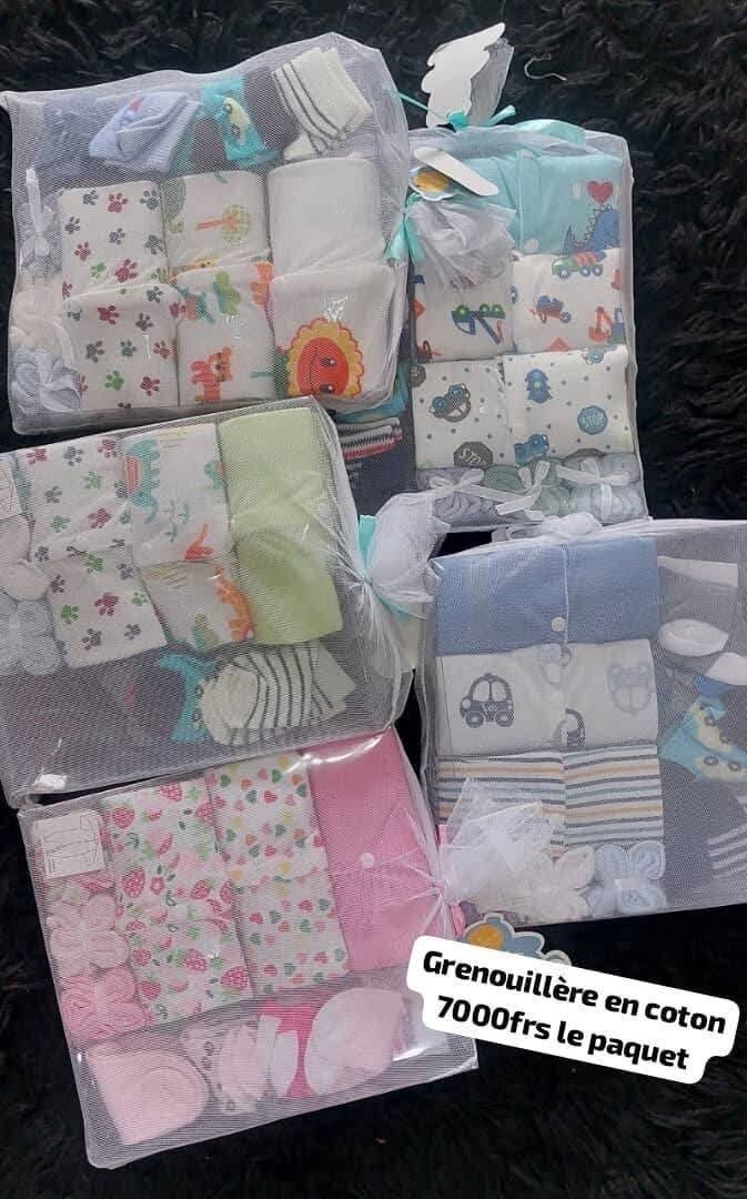 Lot de grenouillères en coton bébé