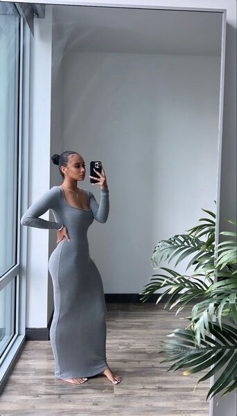 Long sleeves maxi dress