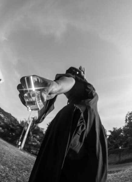 Essence de parfum homme et fem