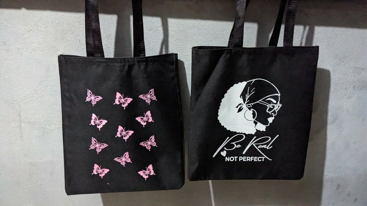 Tote bags