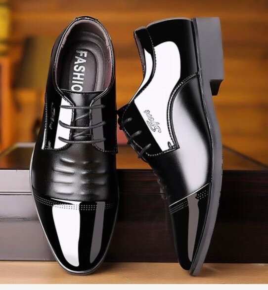 Men leather shoes