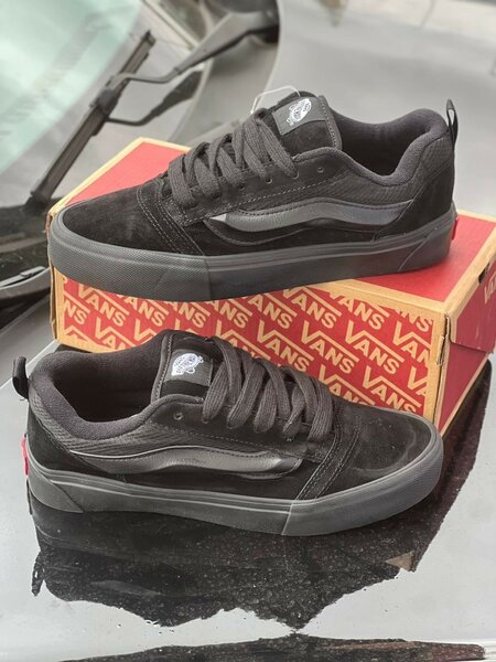 Vans knu skool
