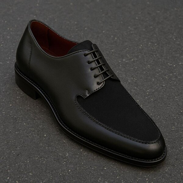 Chaussures élégantes en cuir noir