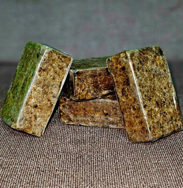 Savon artisanal exfoliant