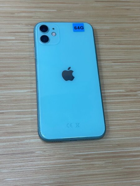 iPhone 11 Blanc 64Go id off