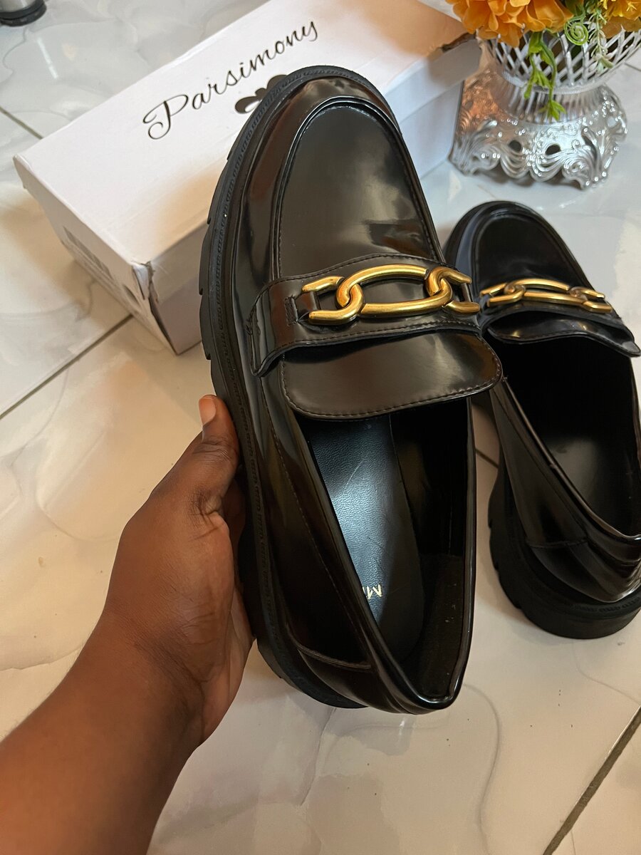 Mocassins en cuir noir