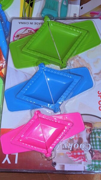 Moule à raviolis coloré